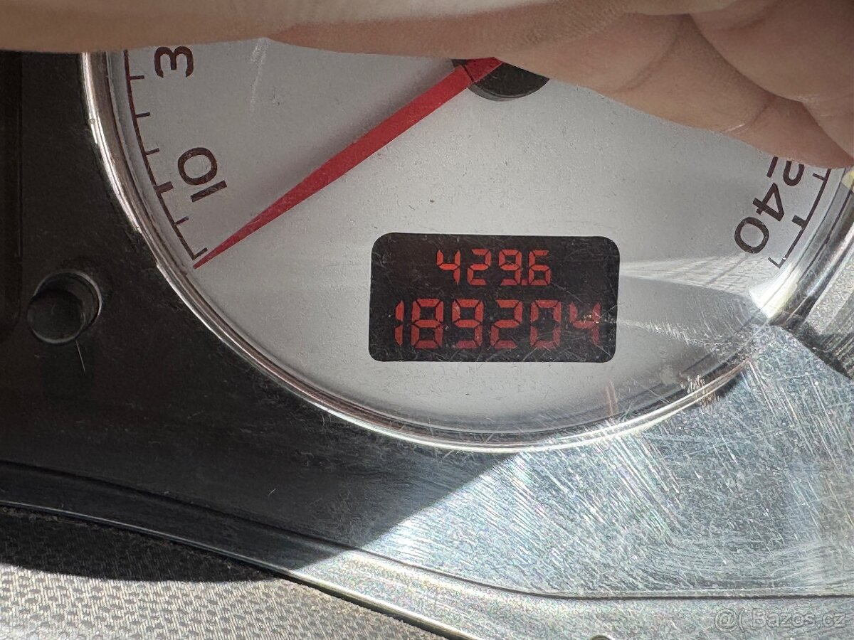 Peugeot 307cc 2.0 - 7