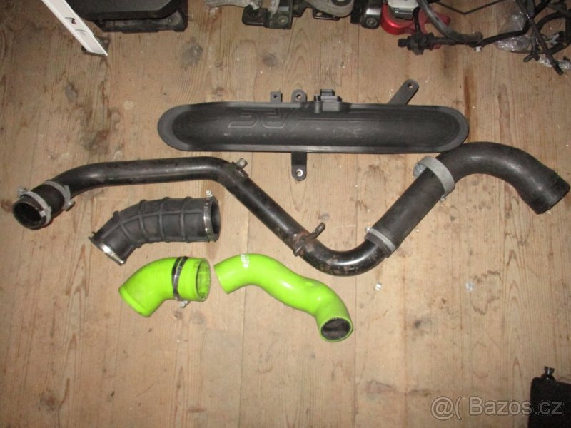 Ford Focus RS Mk.II 2.5 305PS - náhradní díly - 7