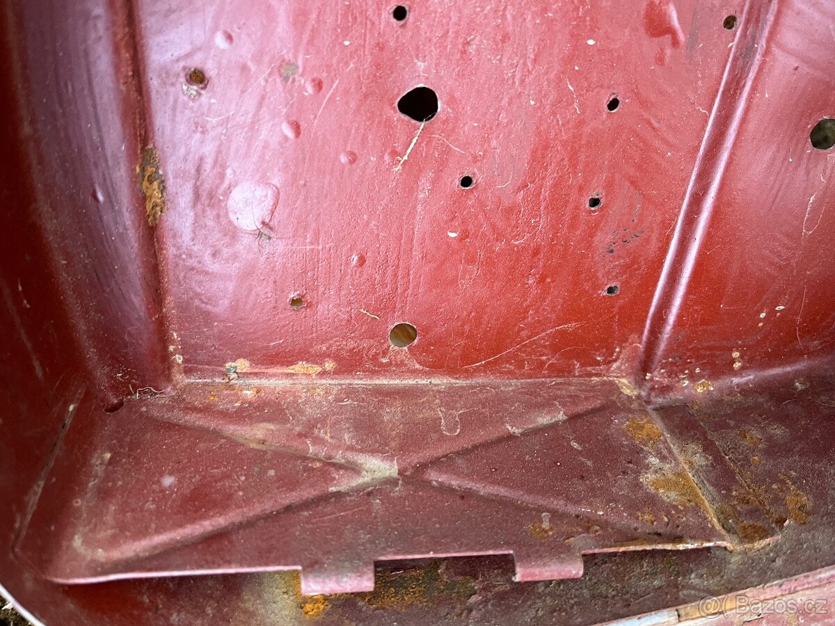 Kastlík baterie Jawa pérák - 7