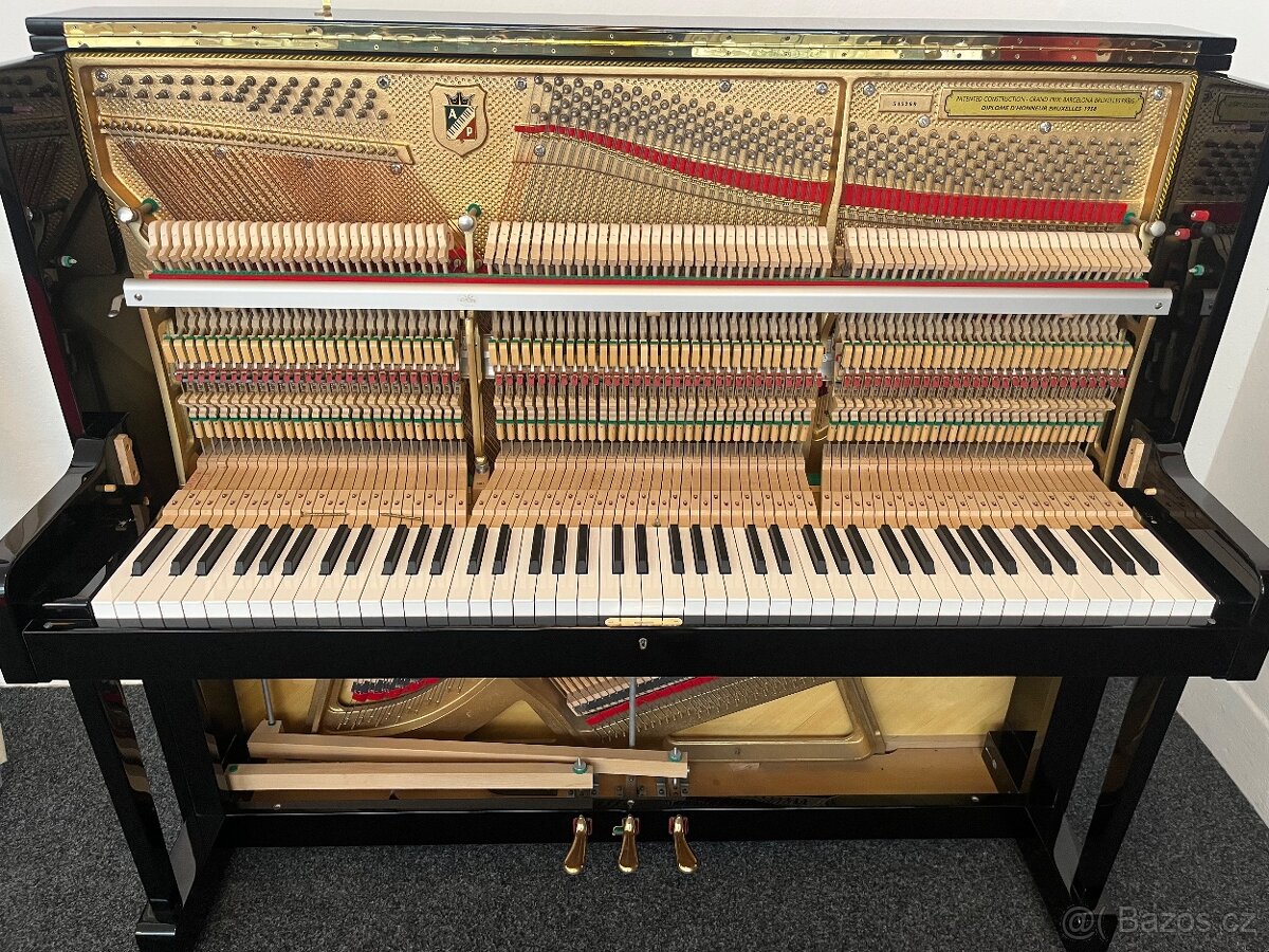 Koncertní,zánovní Petrof 125 II B .Zaruka a doprava - 7