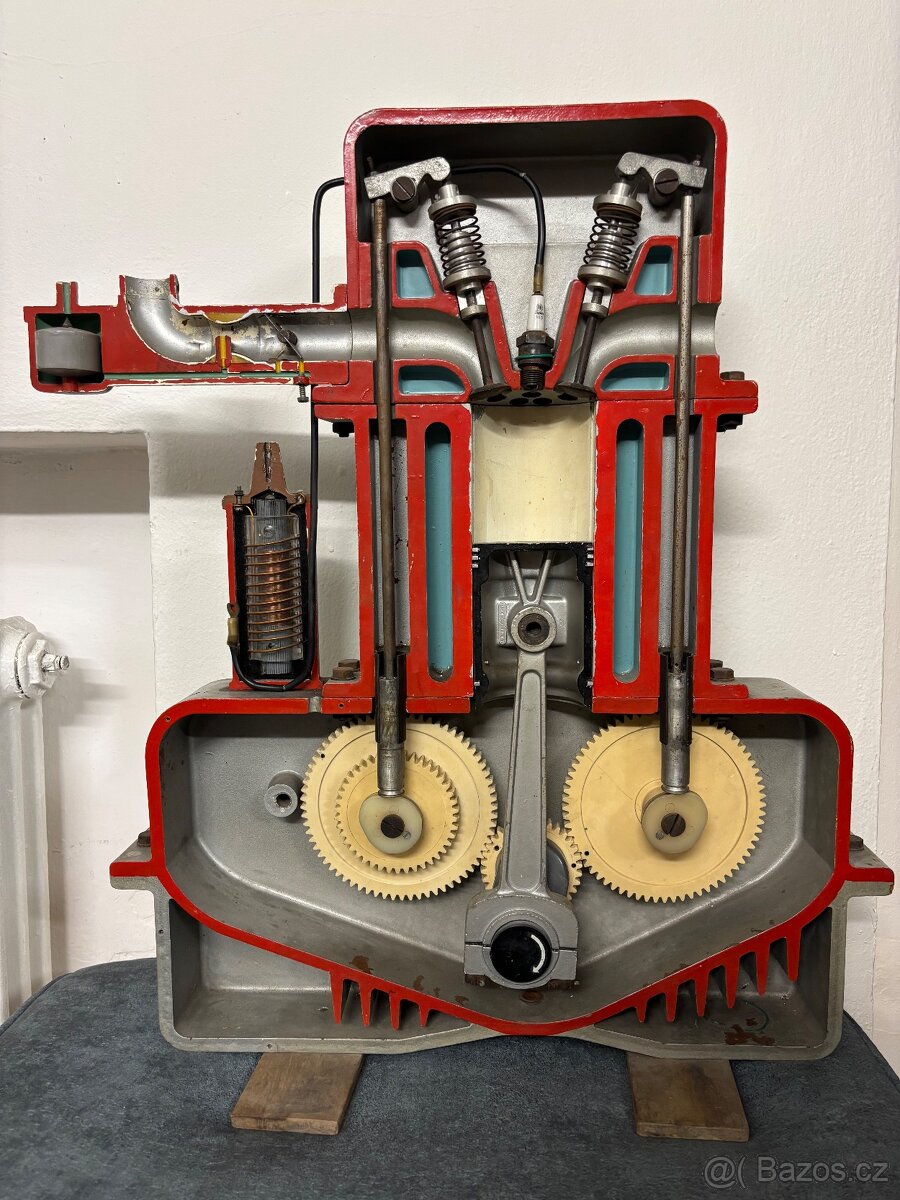 Školní model motoru - 7