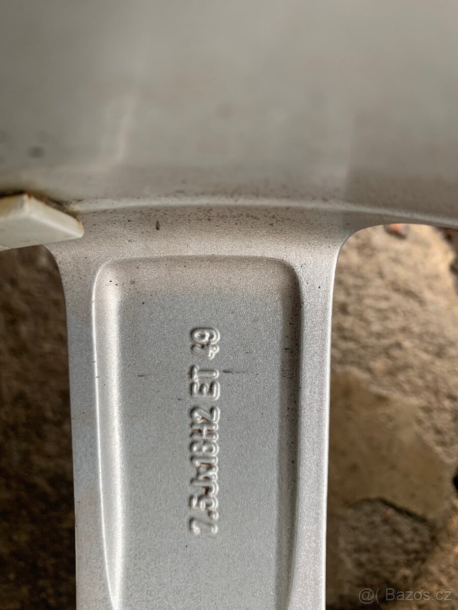 Originál alu kola VW R18 - 7