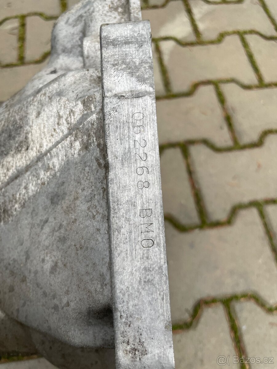 Prodam dily na BMW e30 - 7