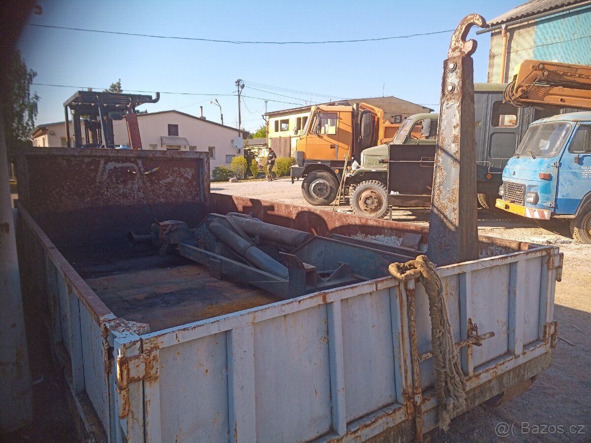 Hákový nosič kontejnerů - 7