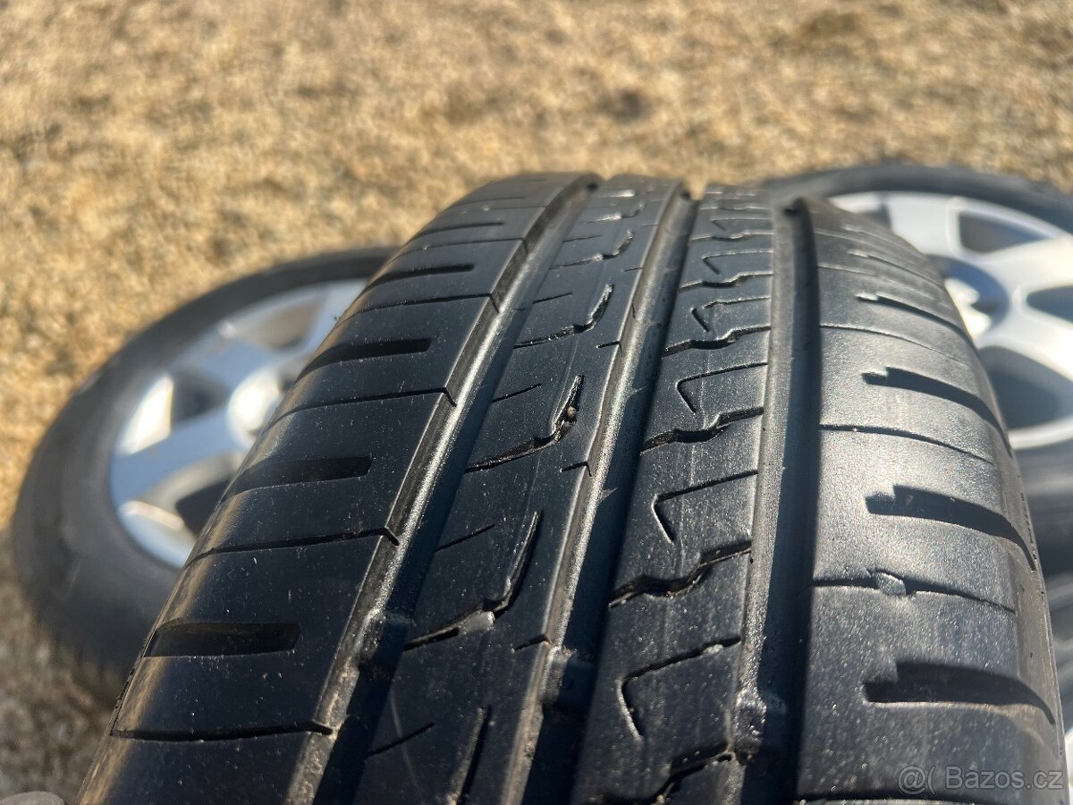 Originální letní sada Škoda 195/65R15, 7mm Barum - 7