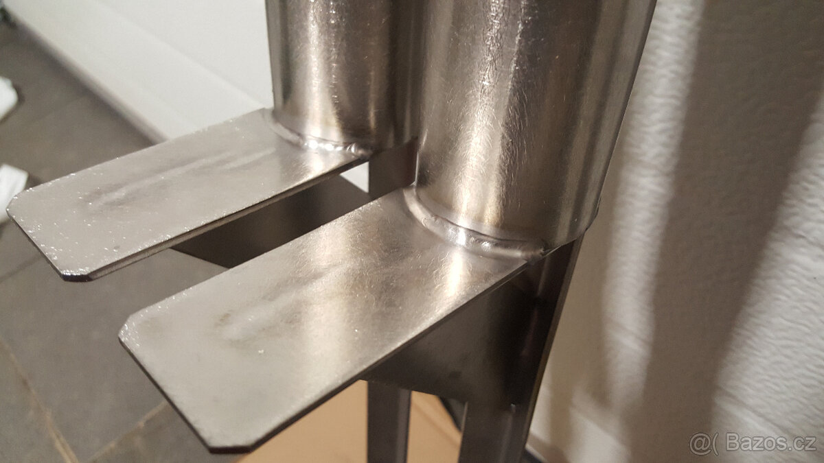 Sumcové stojany - 7