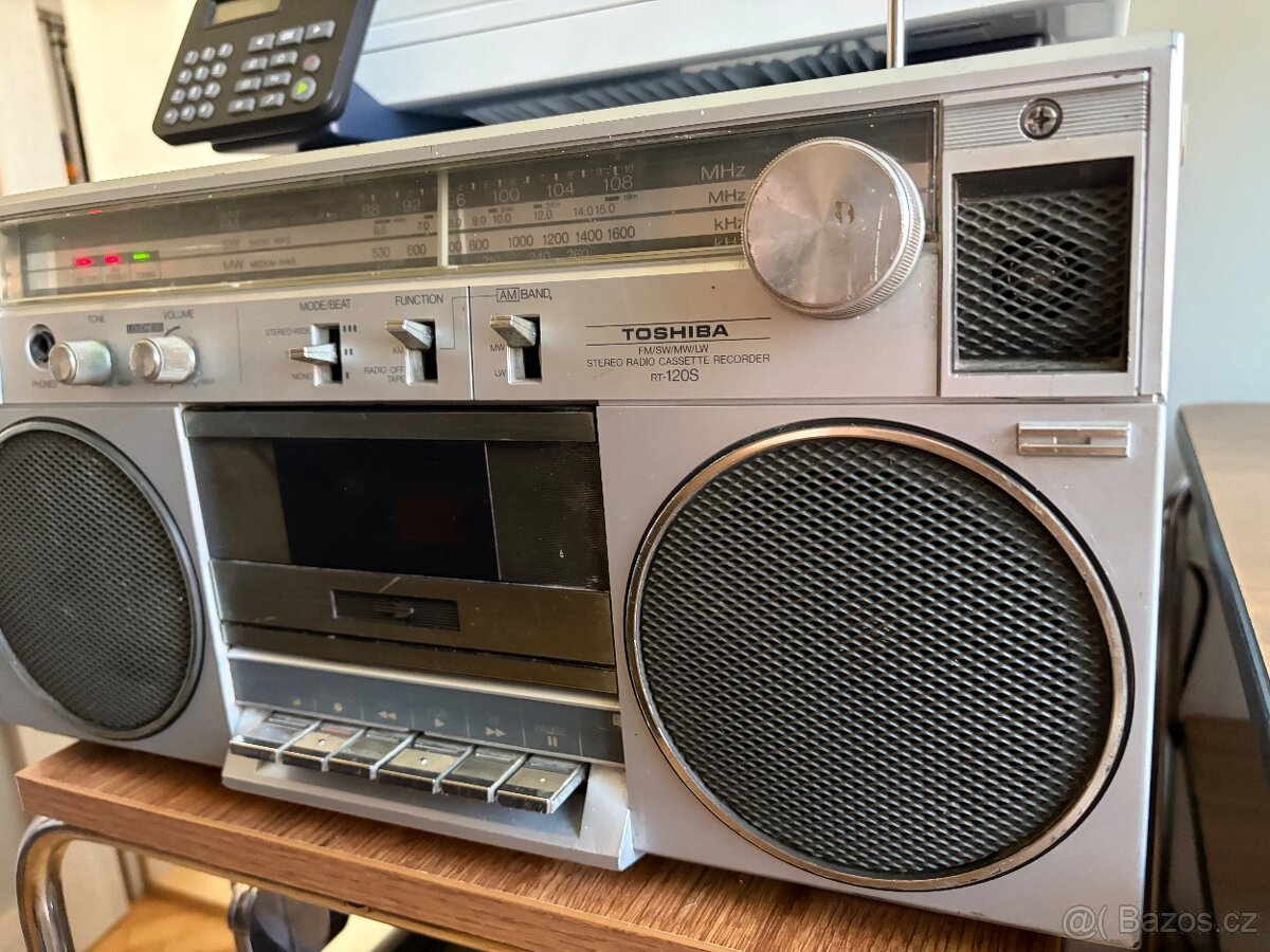 Radiomagnetofon toshiba - 7
