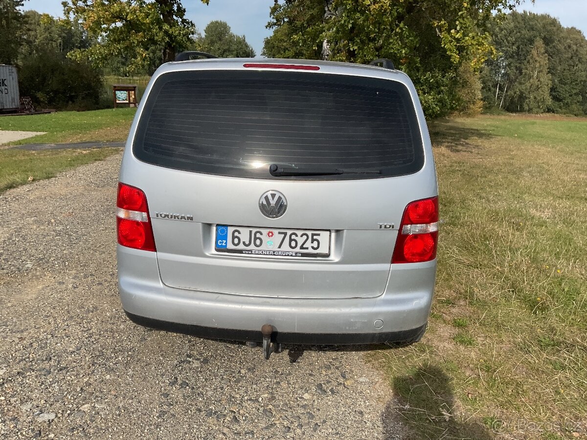 Touran - 7
