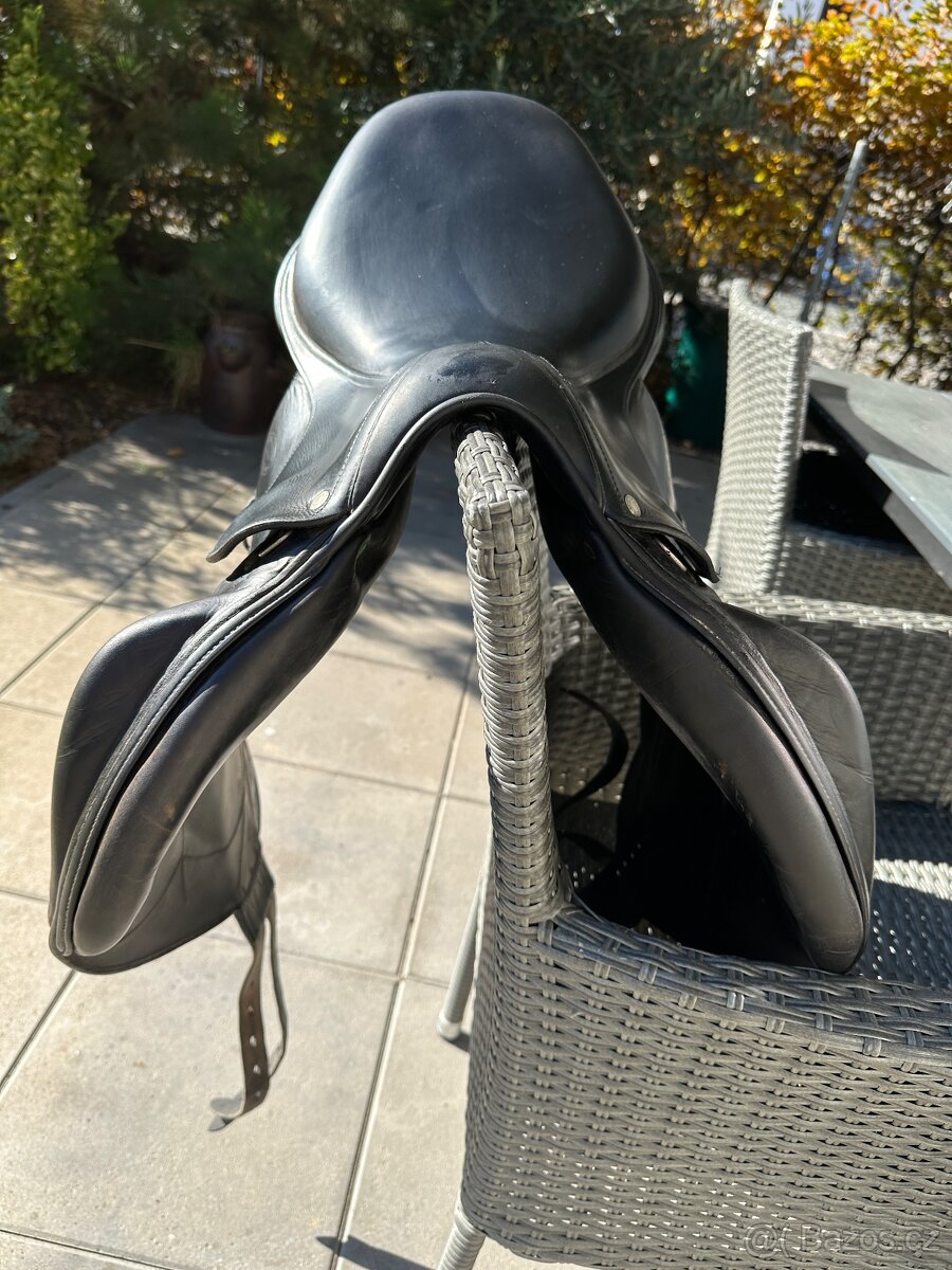 Skokové sedlo Devoucoux Chiberta 17,5 - 7