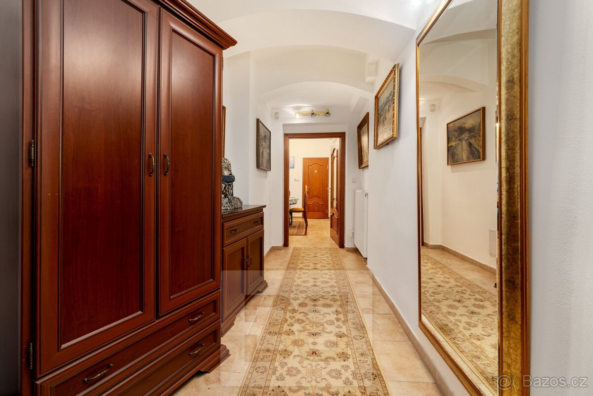 Prodej atypického bytu 3+1, 95 m² - Královské Vinohrady - 7