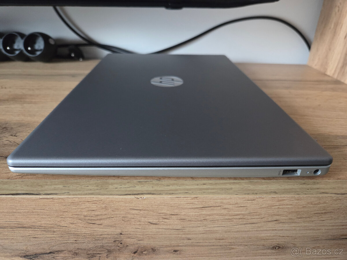 HP 250 G10 i3 / 15,6 palce - 7