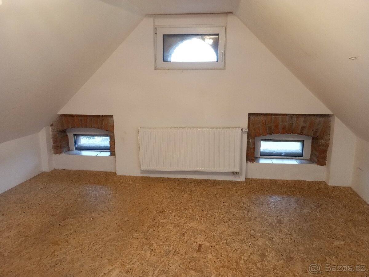 Pronájem byt 3+kk Velké Poříčí - 7