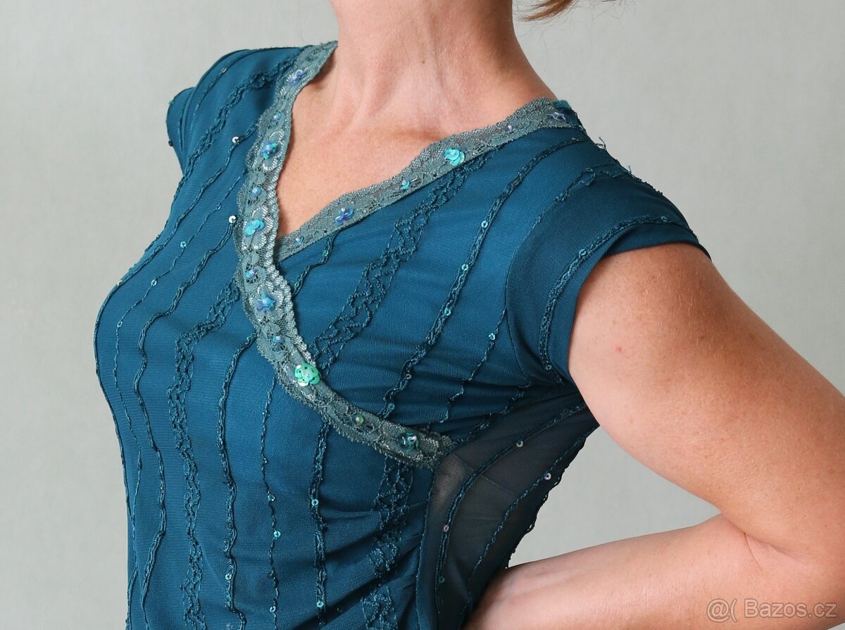 Společenský krajkový top s flitry vel.S - 7
