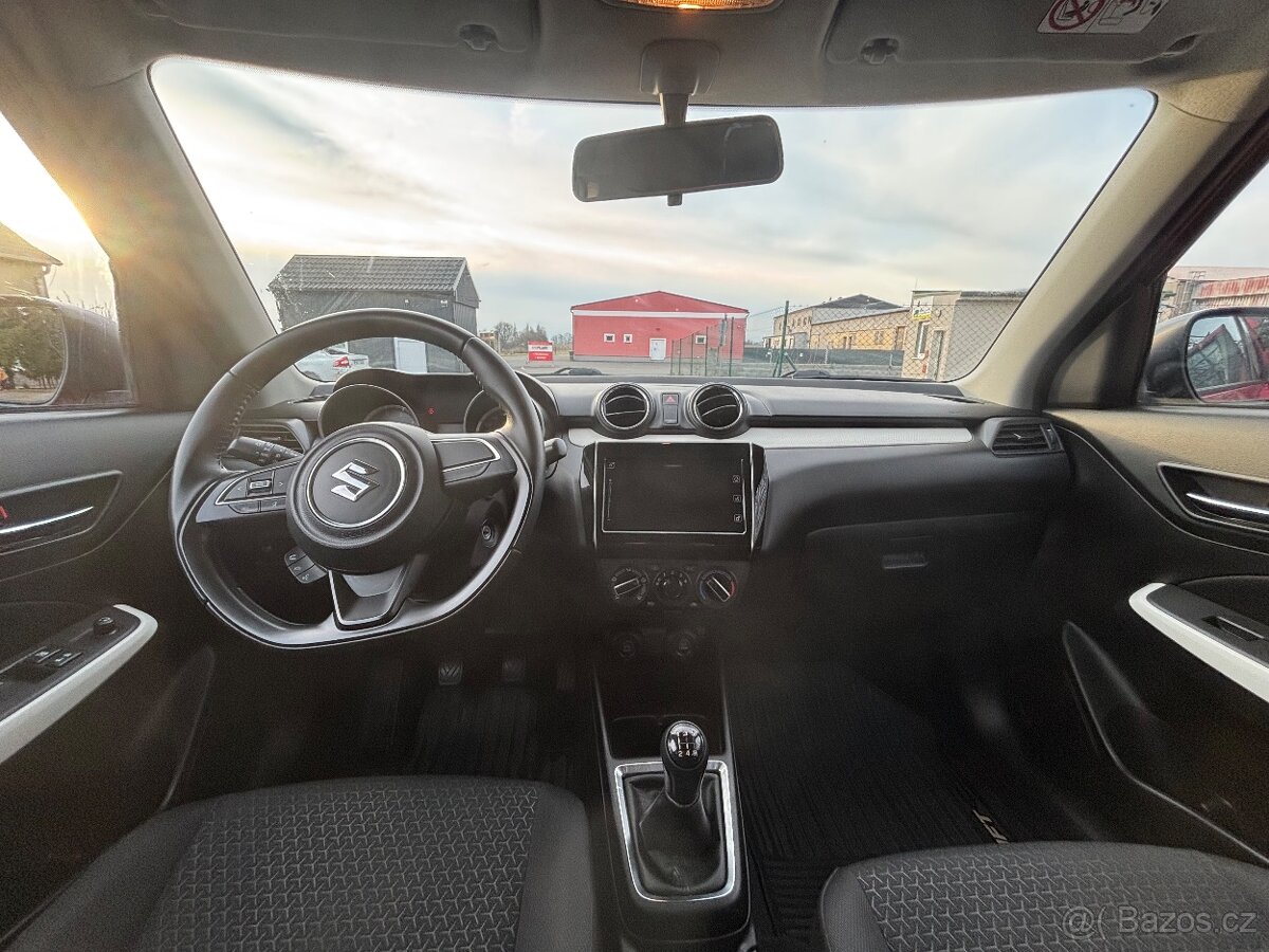 SUZUKI SWIFT 1.2i - 7