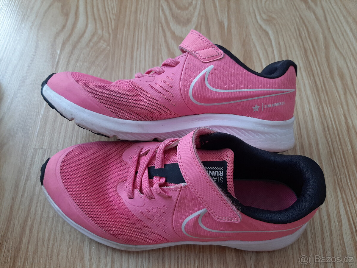 Nike dívčí běžecké boty - 7