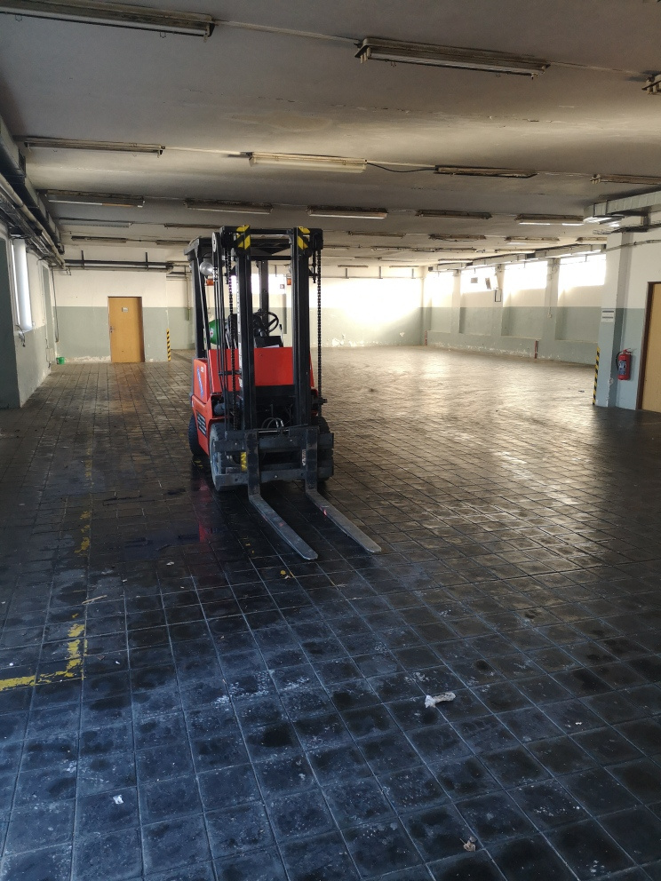 Pronajmu skladovou/výrobní halu ve Stráži pod Ralskem - 7