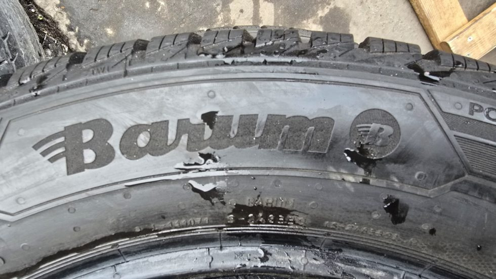 Zimní pneu 205/55/16 Barum - 7