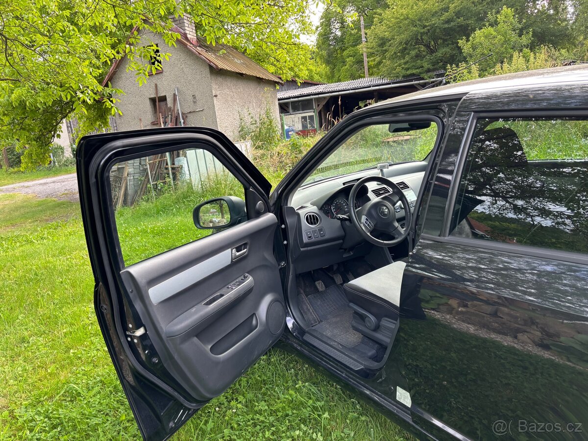 Suzuki swift 1.3 - 7