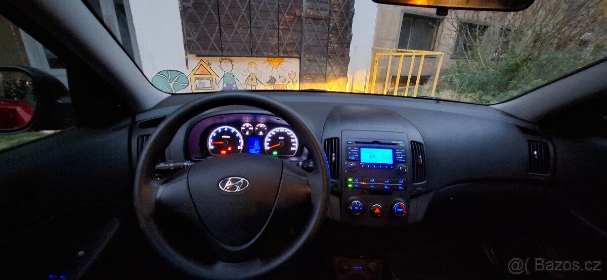 Hyundai i30 2010 1.4 Benzin 74 tis KM - 7