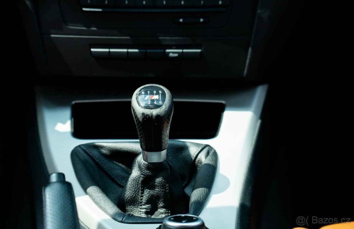 2011 BMW 320D E91. ( M-paket ) - 7