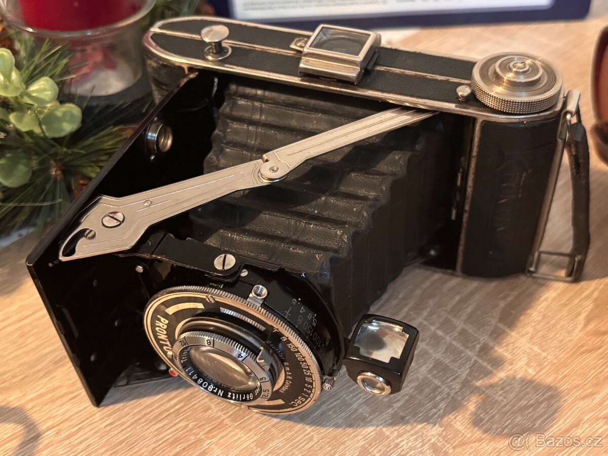 Staré hodiny foťáky - 7