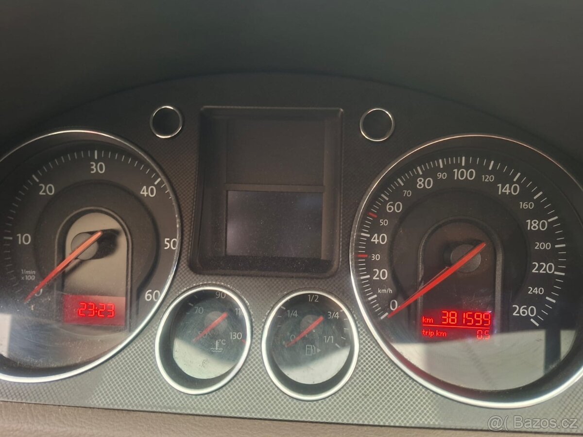 VW PASSAT 2.0 TDI - 7