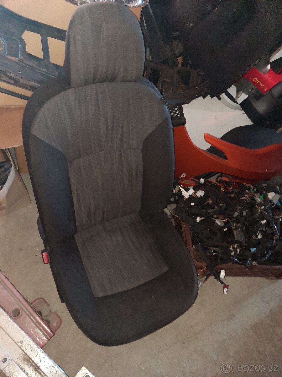 Dacia Dokker - Lodgy - náhradní díly - 7