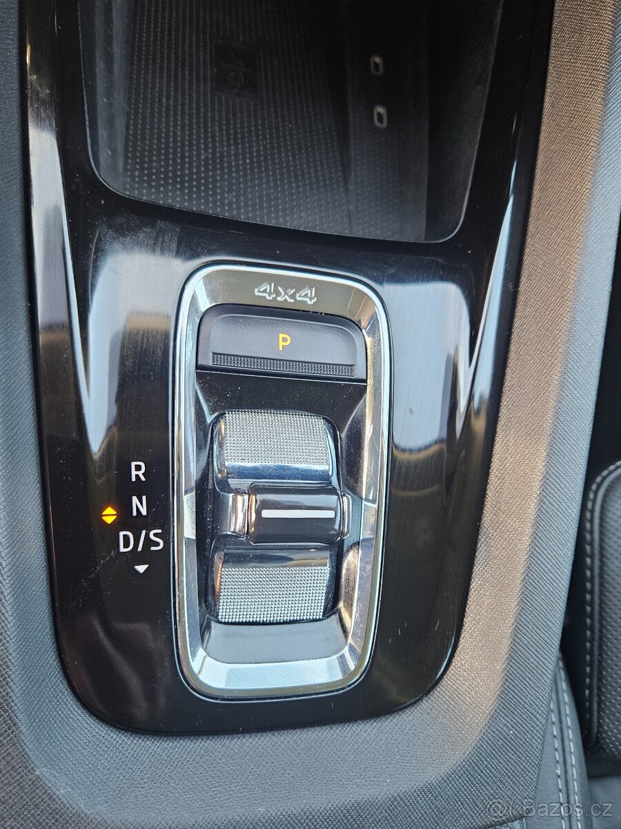 Škoda Octavia IV 4x4 2.0 TDI DSG Tazne - 7
