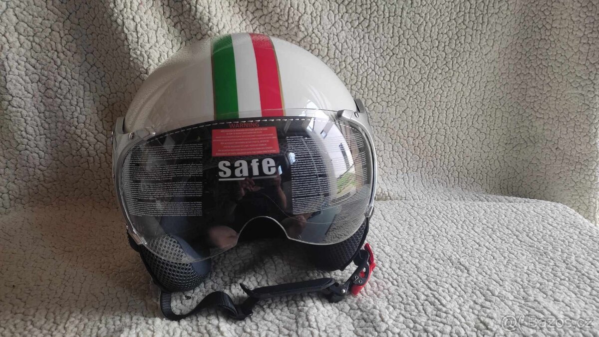 Stylová helma na motorku. Bílá s trikolórou. Nová - 7