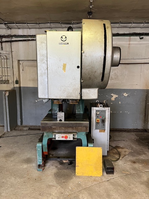 Excentrický lis ŠMERAL LEN 63 C - 7