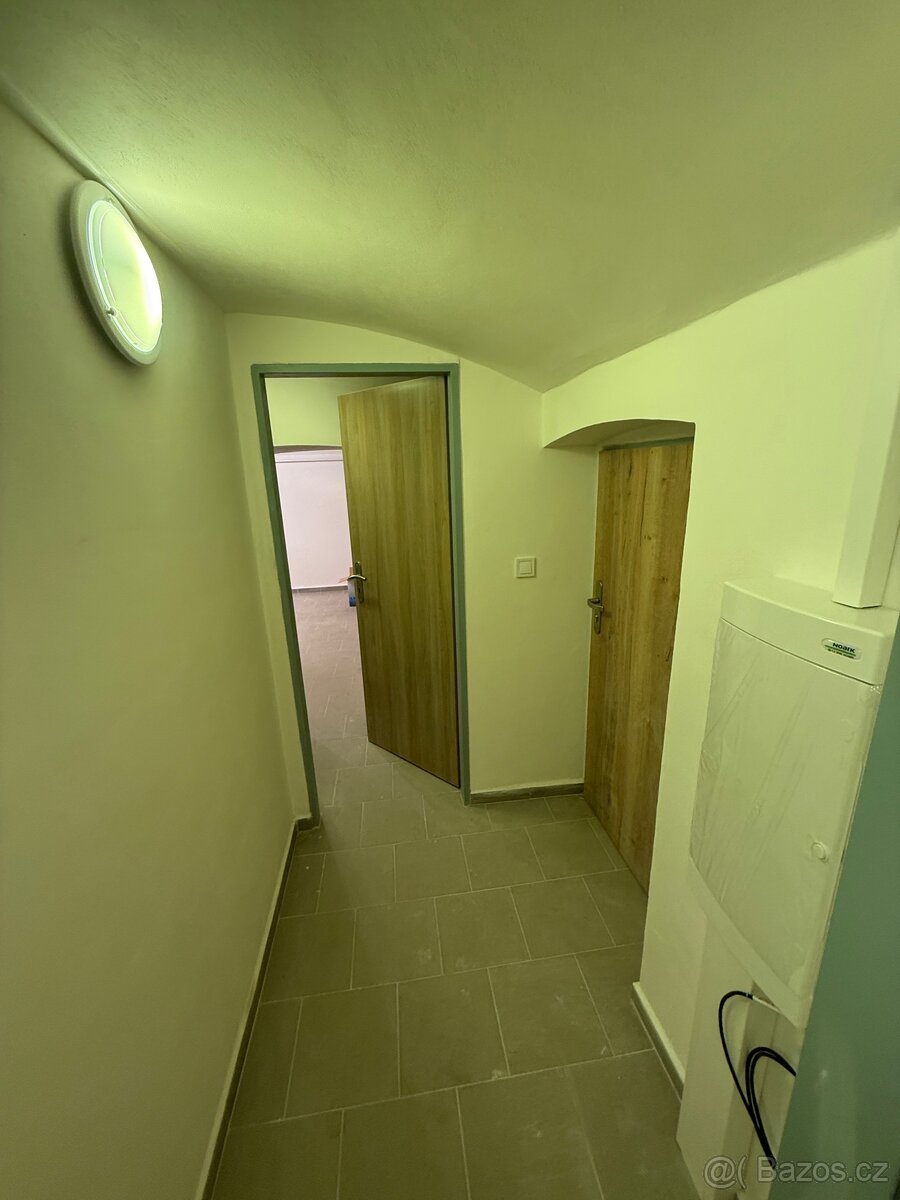 Prodej kanceláří v Kolíně – Borek - 7