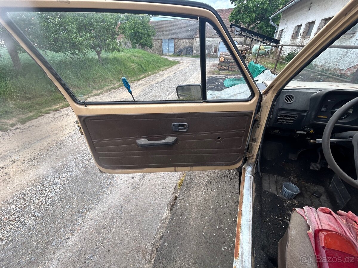 Golf mk1 na renovaci - 7