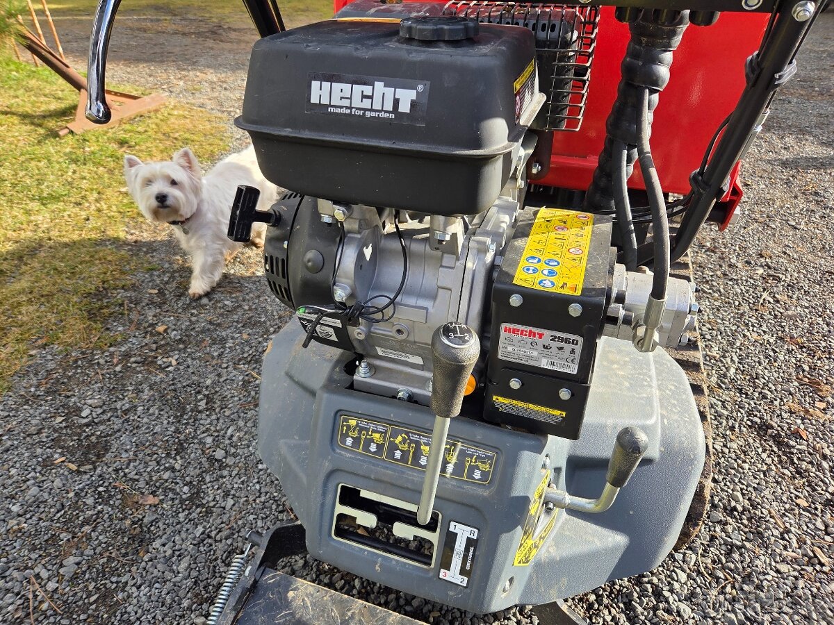 Pásový dumper HECHT 2960, zánovní v záruce - 7