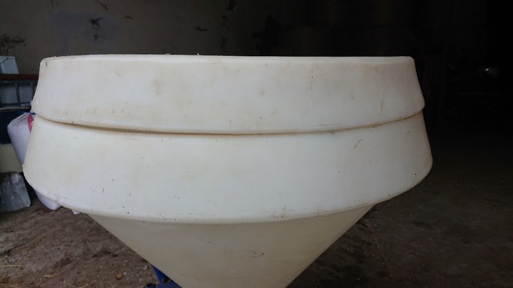 Rozmetadlo průmyslových hnojiv - 7