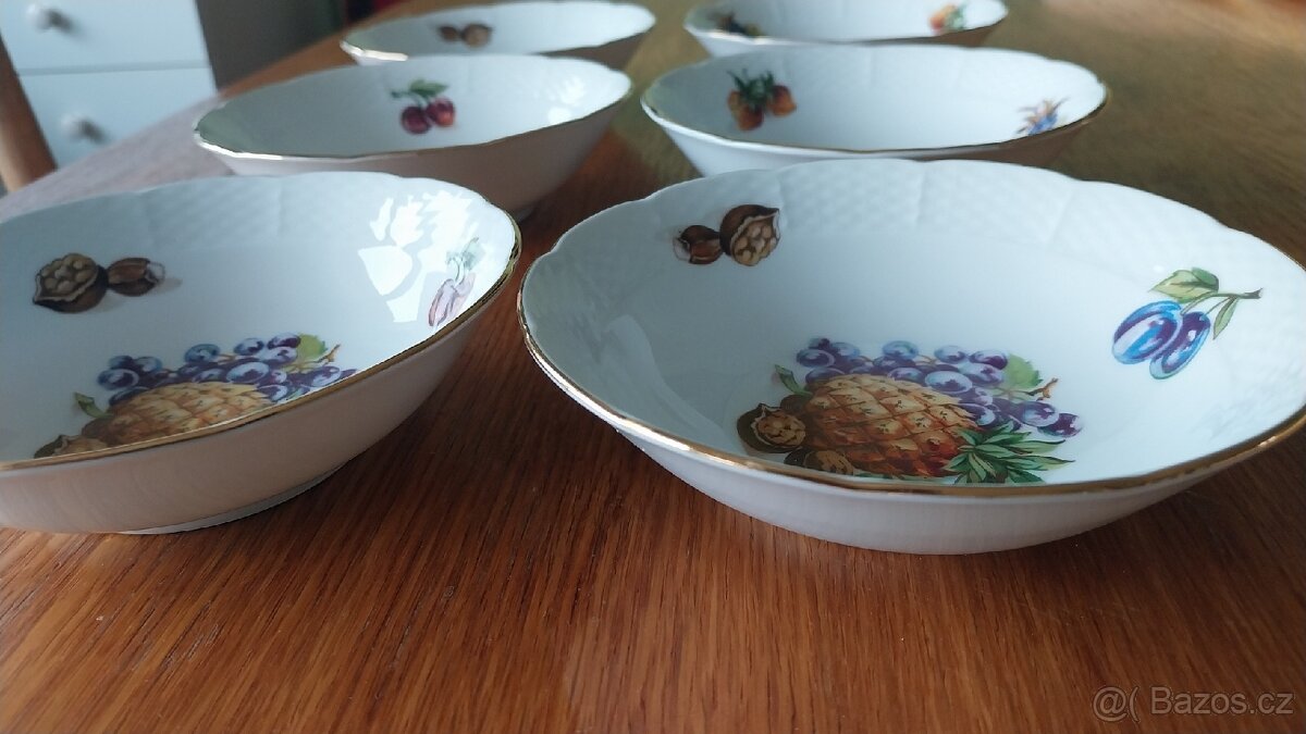 Československé hrnky, kompotové misky, šálky,džbán - 7