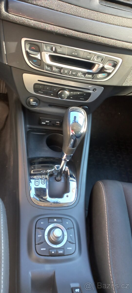 Renault Megane 3 limited 2015 1.5dci 81kw 208,000 km - 7