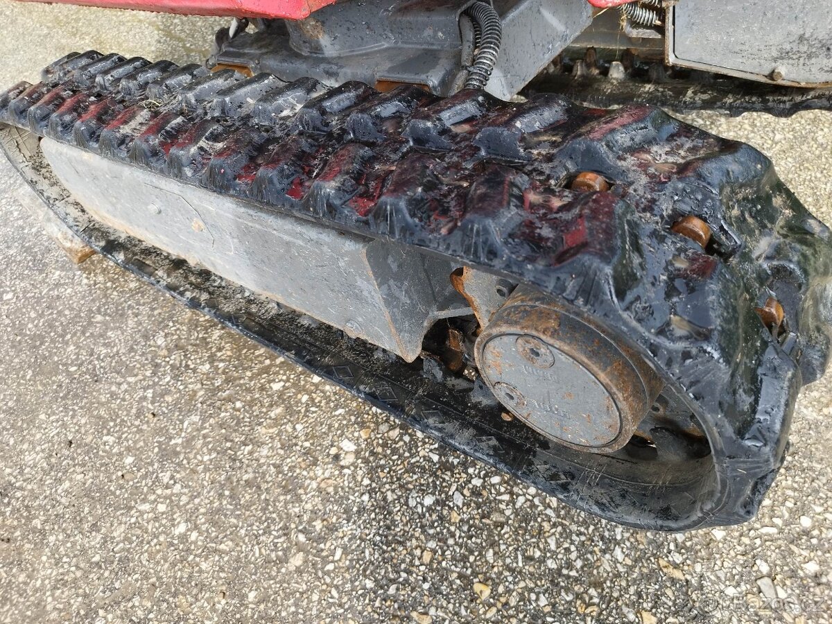 Minibagr Takeuchi 900kg. Rozsirovaci - 7