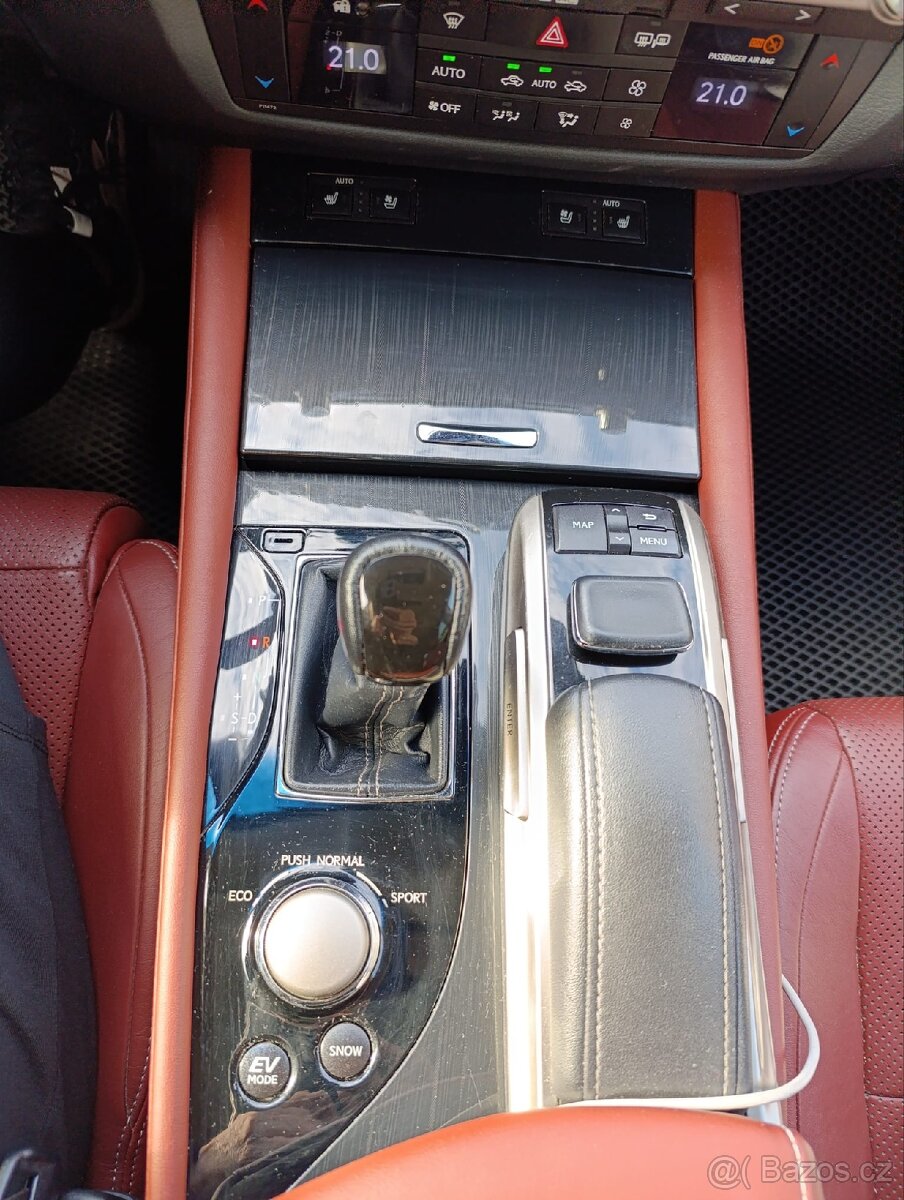 Lexus GS 300H - 7