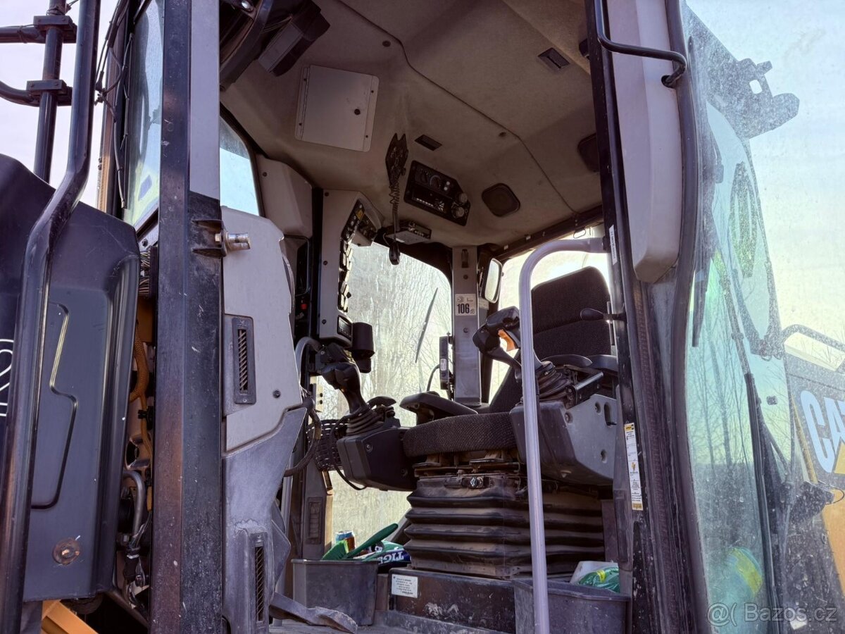 CAT 120 M2 AWD 2016 - 7