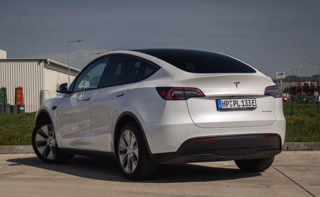 Tesla Model Y Long Range 378kW - 7
