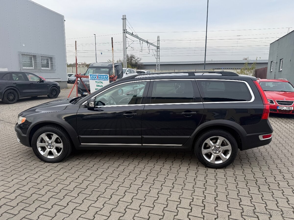 Volvo XC70 2.4 D5 136KW, ventilace + výhřev, po servise. - 7