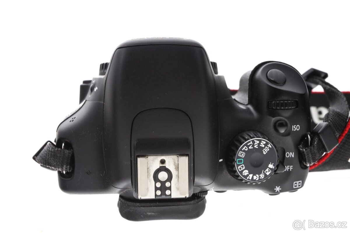 Zrcadlovka Canon 550D + 18-55mm + přisl. - 7