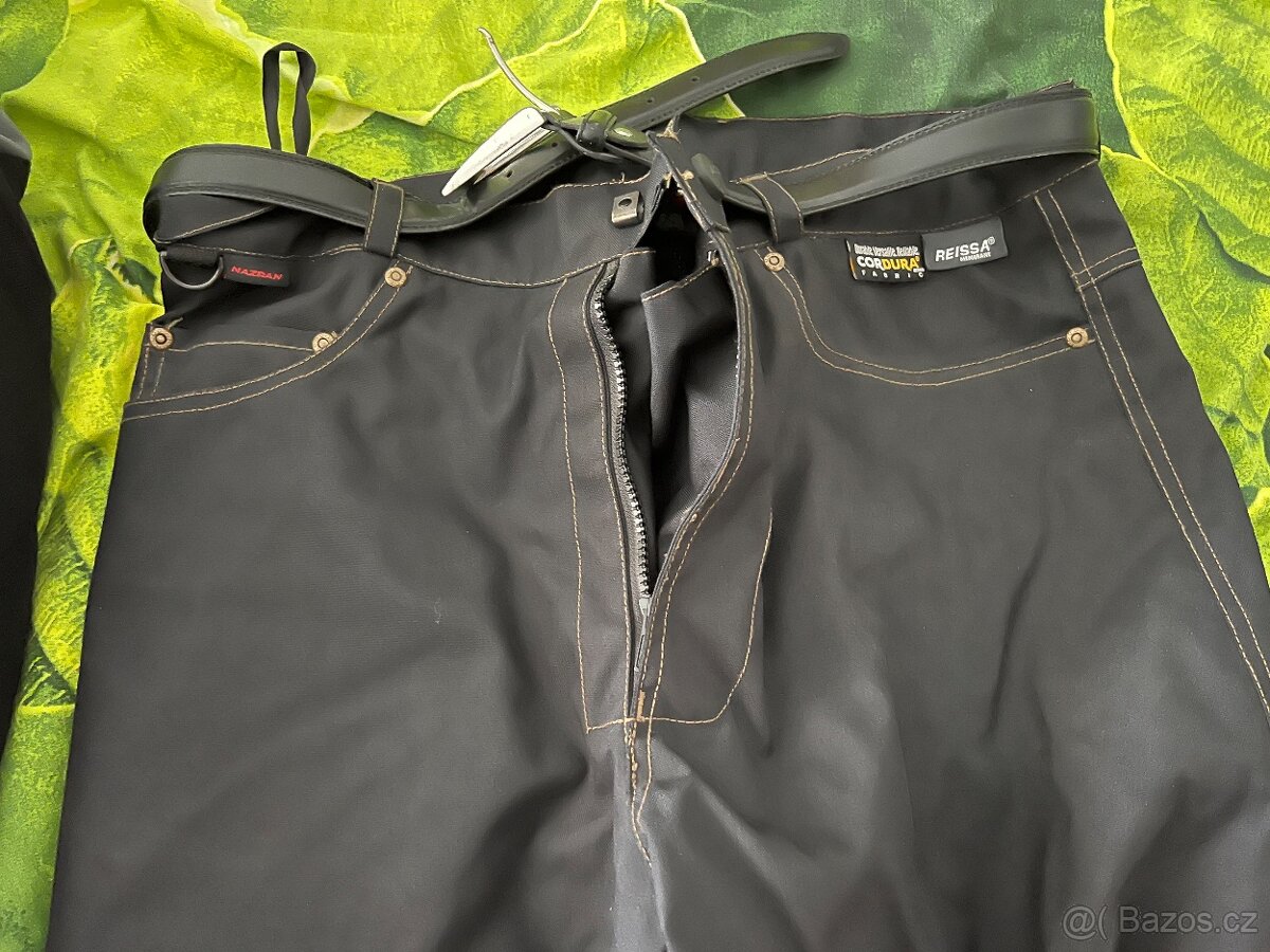 Bunda, kalhoty a boty - 7