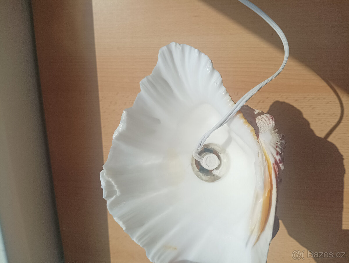 Starší lampička z mušlí/lastur-suvenýr Chorvatsko Primošten - 7