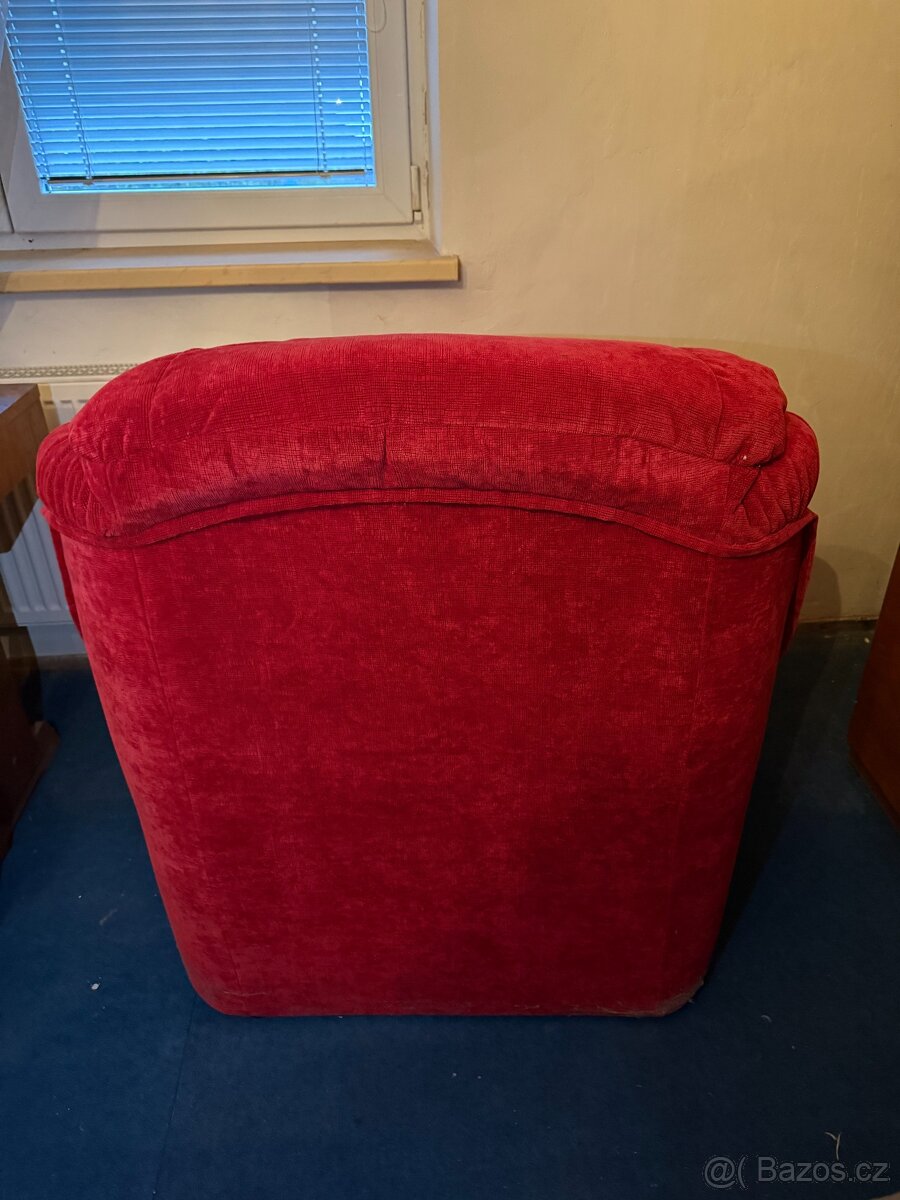 Rozkládací sedačka + křesla - 7