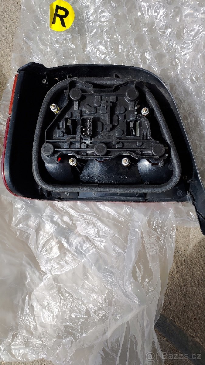 BMW 320i, E36 Combi - zadní světla - 7