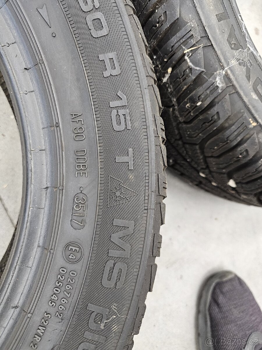 Zimní pneu 185/60 r15 UNIROYAL - 7