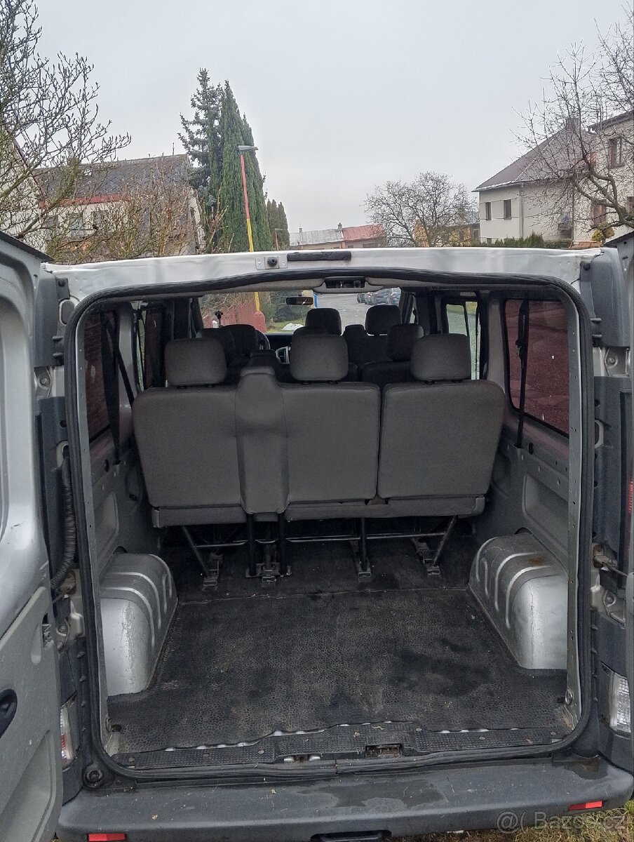 Opel Vivaro - 7