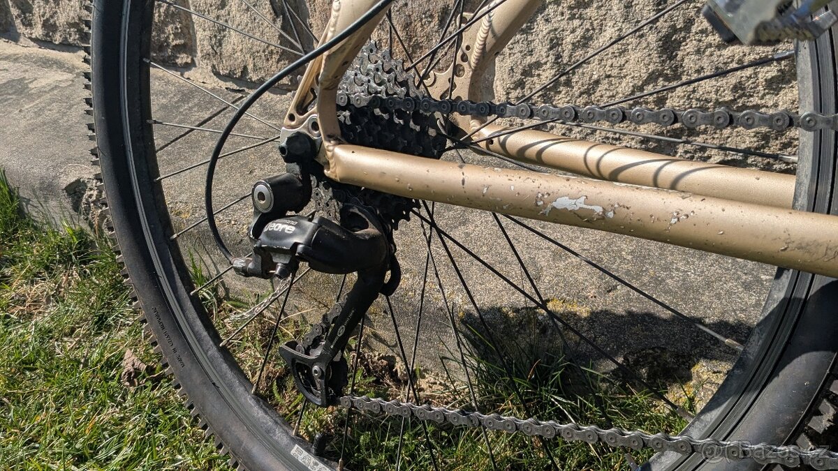 Horské kolo Favorit Python - 7