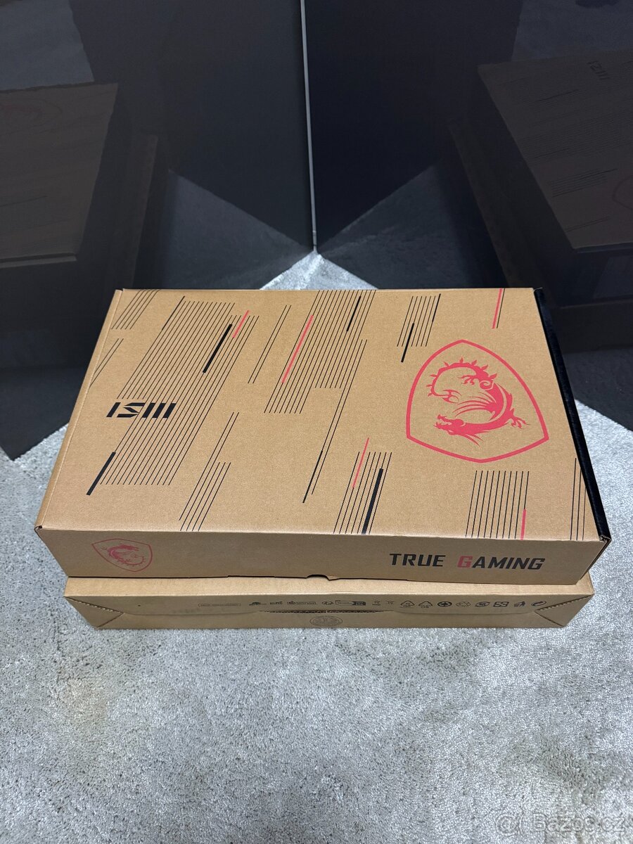 Nový MSI Katana GF66 11UE NEPOUŽITÝ - 7